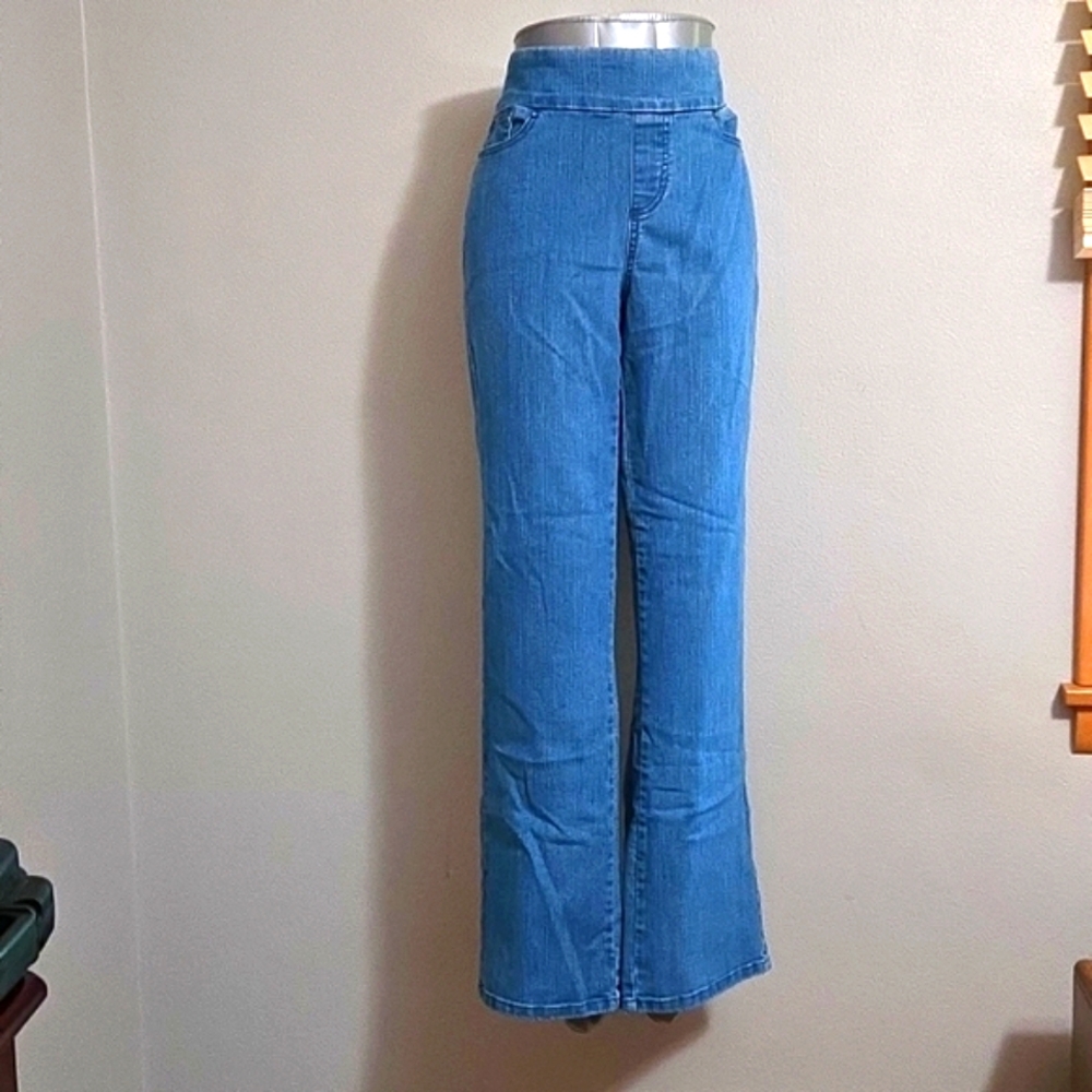 3 For 9$ Lightwash Blue Denim Pull On Jeans